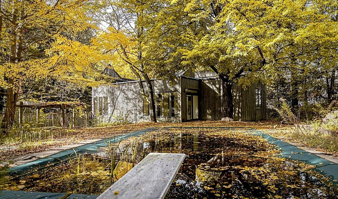 maison Charles-Daudelin piscine creusée