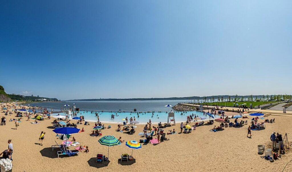 Station de la Plage de la Promenade Samuel-De Champlain